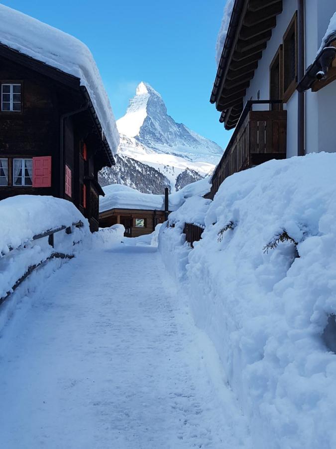 Strahlhorn Appartement Zermatt Buitenkant foto