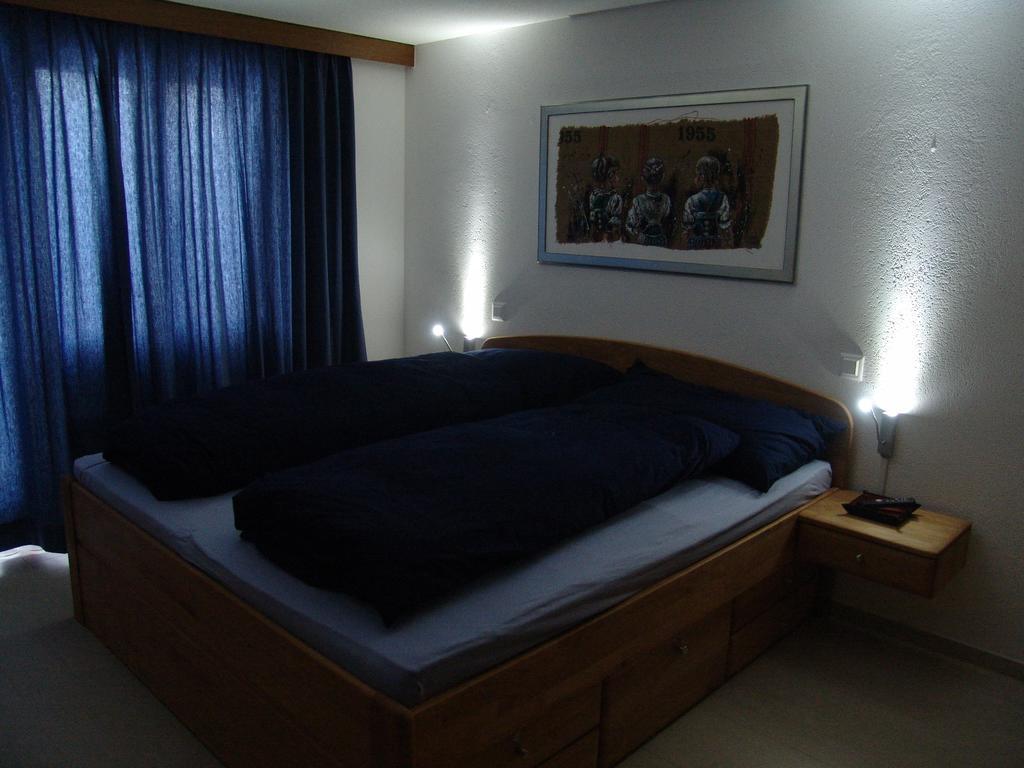 Strahlhorn Appartement Zermatt Kamer foto