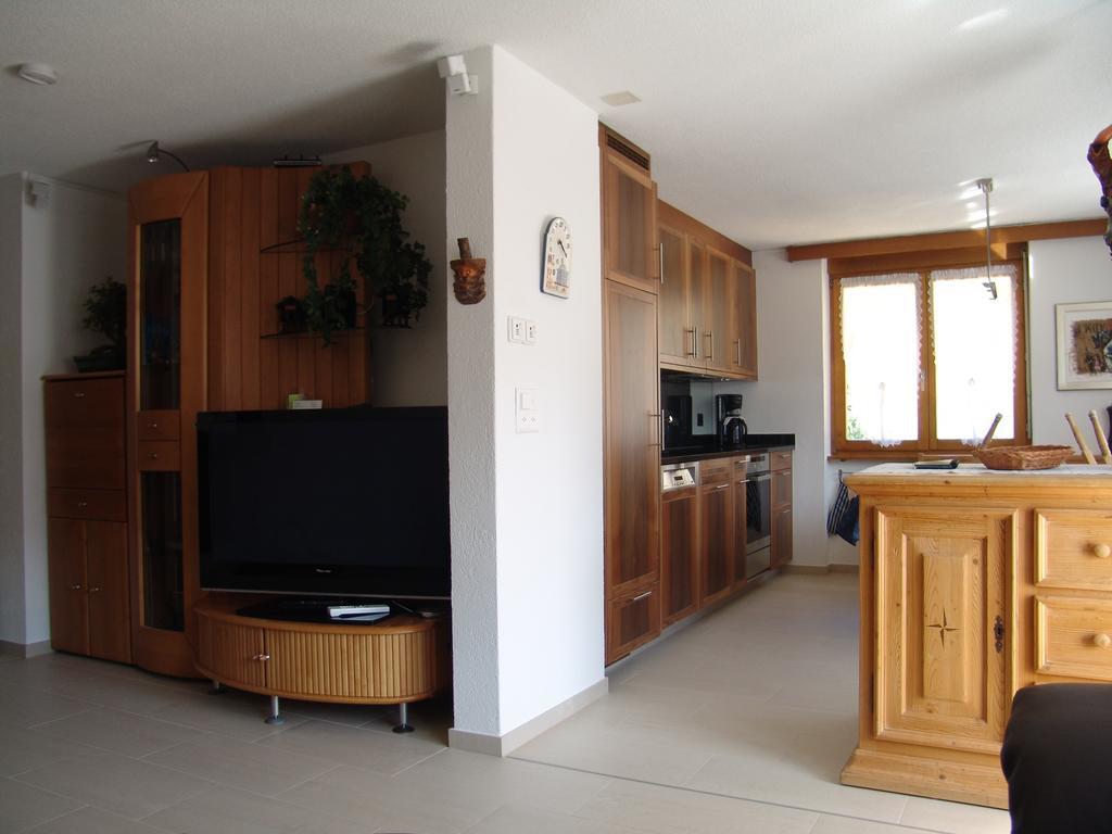 Strahlhorn Appartement Zermatt Kamer foto